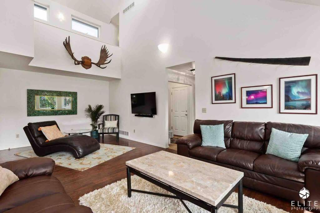Coastal Place - Best Location In Downtown! Anchorage Exterior photo